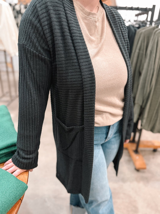 Cardigan w/ Pockets - Black