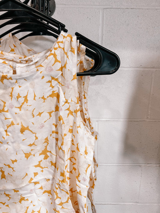 Daisy Sleeveless Linen Blouse