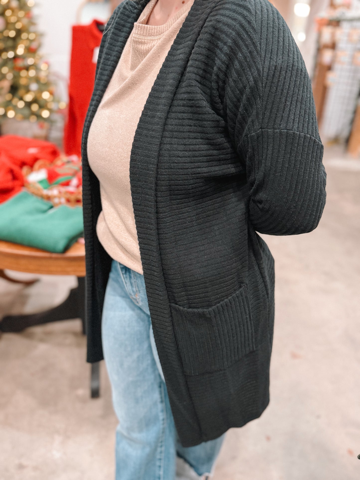 Cardigan w/ Pockets - Black
